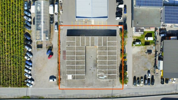 Terrain avec autorisation de construire 6