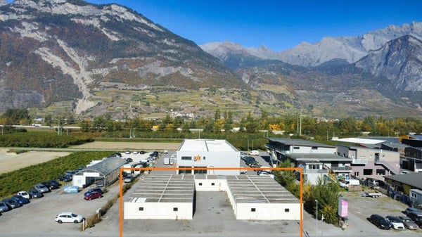 Terrain avec autorisation de construire 4