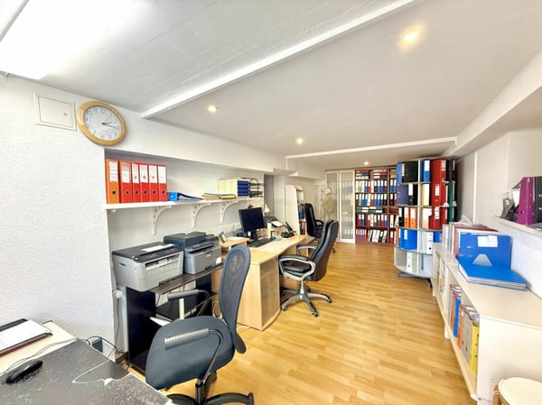 Immeuble de rendement au centre de Bex 10