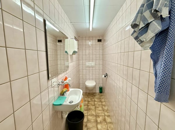 Immeuble de rendement au centre de Bex 13