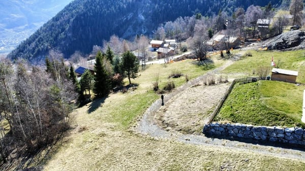 Terrain à Ovronnaz 1