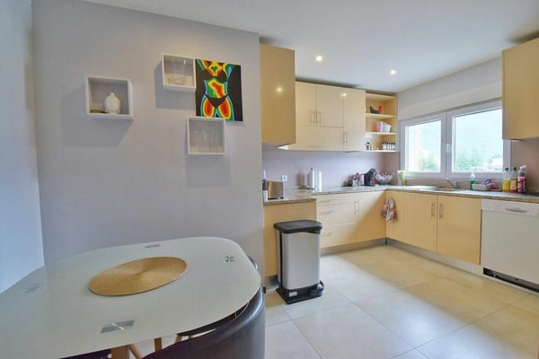 Appartement 5.5 pièces à Fully 9