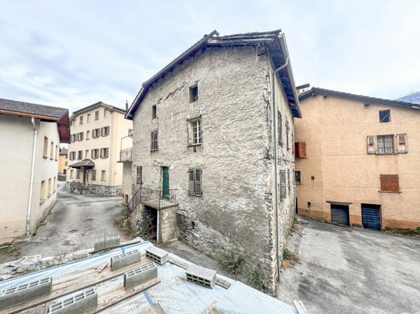 Maison multi-appartements 2 pièces à Ardon 2