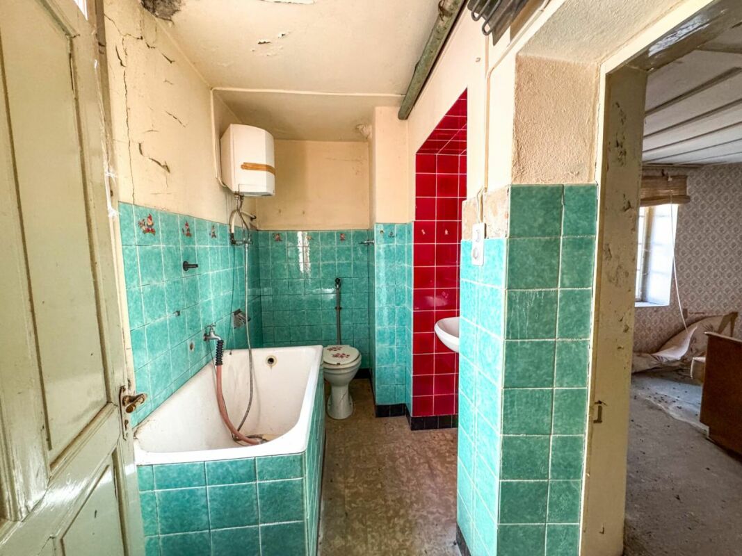 Maison multi-appartements 10 pièces à Ardon