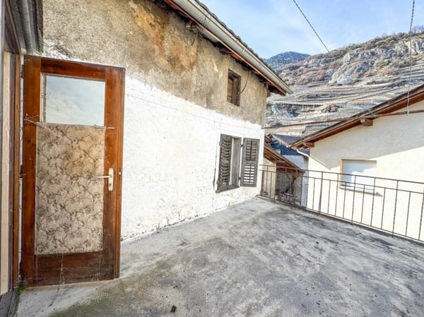 Maison multi-appartements 2 pièces à Ardon 8