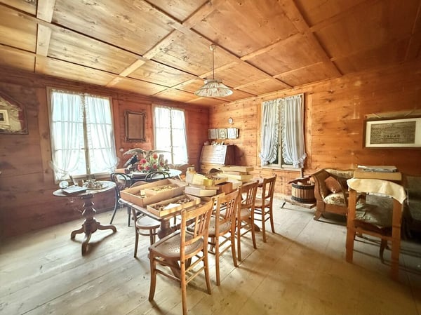 Maison / chalet de 4 étages au centre de Troistorrents 5