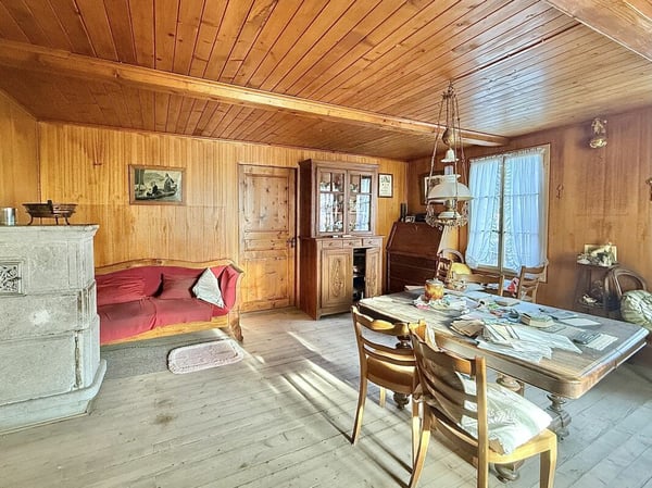 Maison / chalet de 4 étages au centre de Troistorrents 6