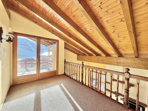 Grande maison avec beaucoup de potentiel à Chamoson 31
