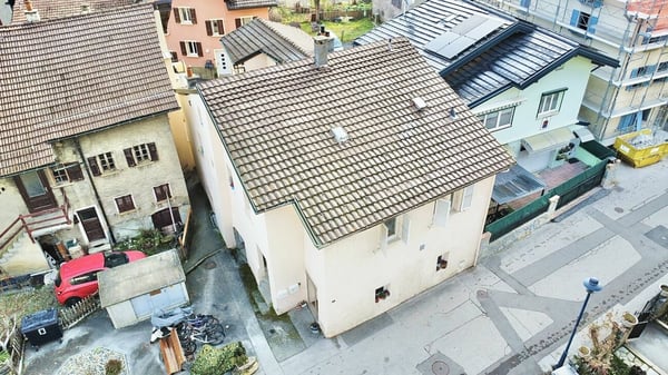 Maison avec 3 appartements au centre d'Ardon 1