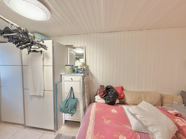 Maison avec 3 appartements au centre d'Ardon 19