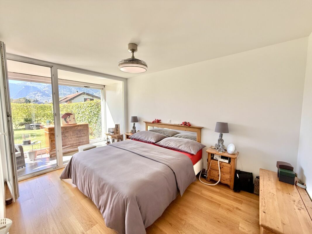 Appartement en plain-pied au centre de Conthey