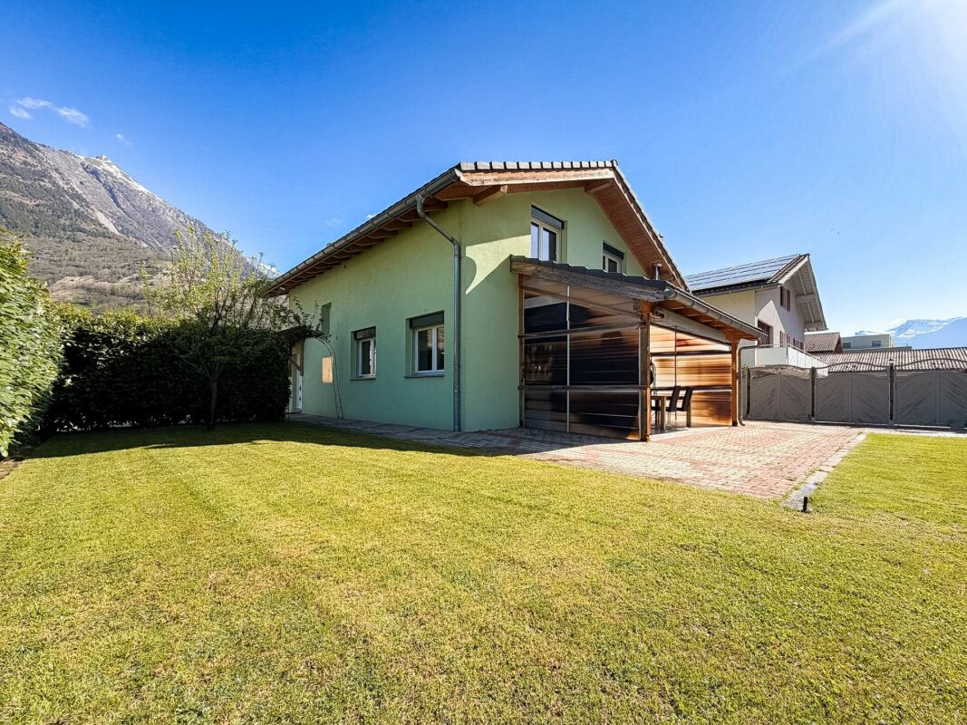 Reserviert / Charmantes Einfamilienhaus in Raron / Charmante maison individuelle à Rarogne