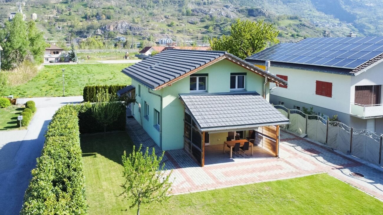 Reserviert / Charmantes Einfamilienhaus in Raron / Charmante maison individuelle à Rarogne