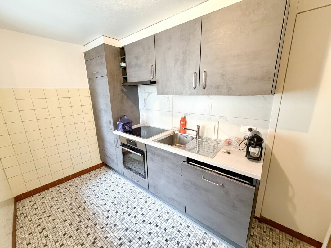 Réservé / Appartement indépendant de 3.5 pièces à Savièse