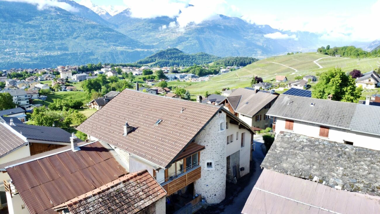 Réservé / Appartement indépendant de 3.5 pièces à Savièse
