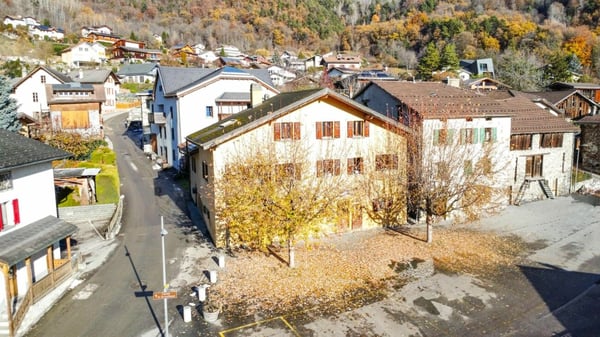 Maison multi-appartements 7 pièces à Grugnay (Chamoson)