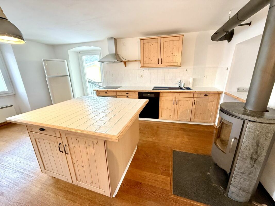 Duplex 6.5 pièces à St-Léonard