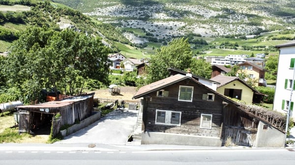Maison à rénover avec cave aménageable selon désire 3