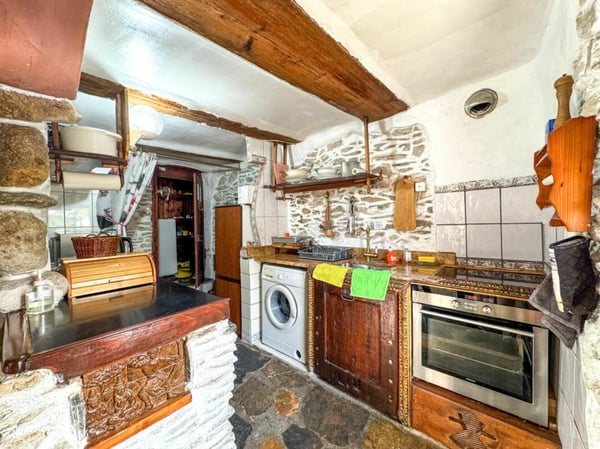 Immeuble de rendement à Savièse avec grange attenante 18