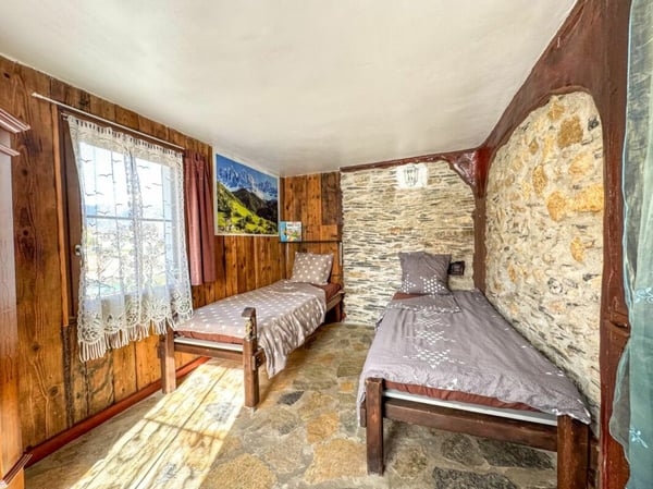 Immeuble de rendement à Savièse avec grange attenante 26