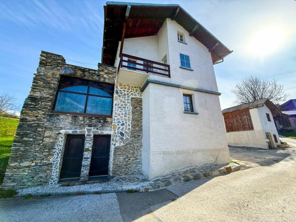 Immeuble de rendement à Savièse avec grange attenante 6