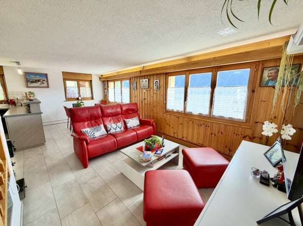 Maison 5.5 pièces sur 3 niveaux avec grande terrasse à St-Martin 16