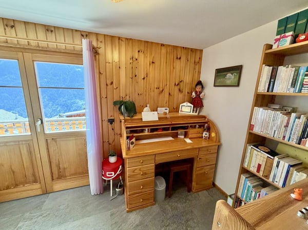 Maison 5.5 pièces sur 3 niveaux avec grande terrasse à St-Martin 29