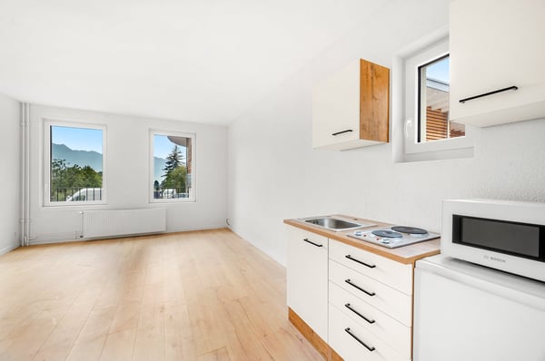 Opportunité : Immeuble entièrement rénové 4