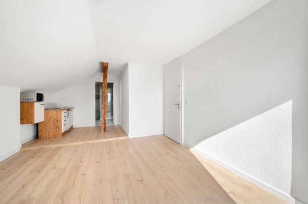 Opportunité : Immeuble entièrement rénové 8