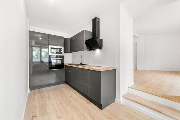 Opportunité : Immeuble entièrement rénové 1