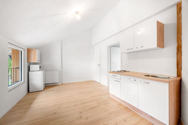 Opportunité : Immeuble entièrement rénové 6