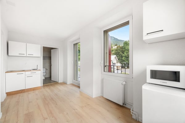 Opportunité : Immeuble entièrement rénové 10