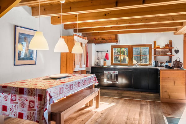 Un chalet de caractère au cœur d’un écrin naturel 7