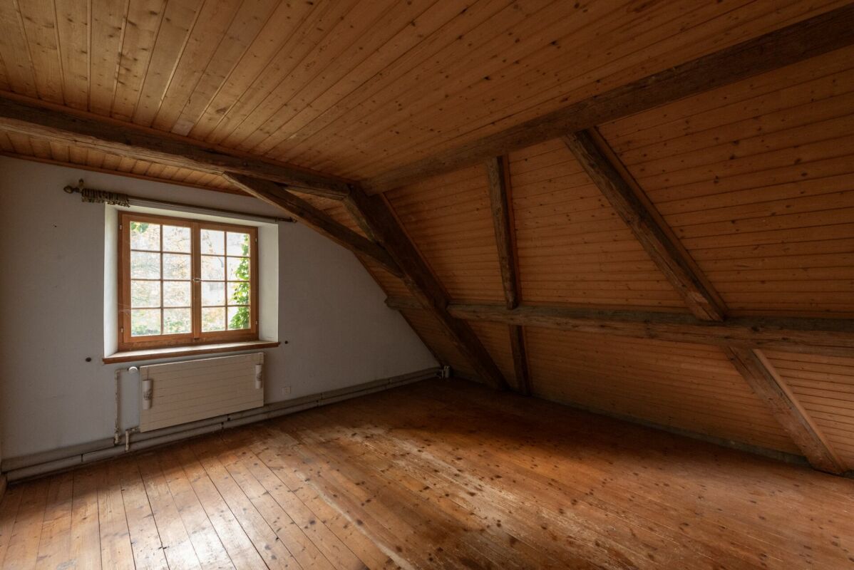 Farmhouse with outbuilding