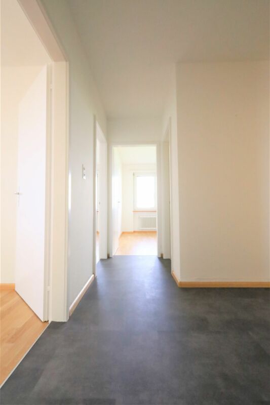 Appartamenti moderni in proprietà ristrutturata nel quartiere di Längi
