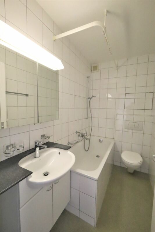 Appartamenti moderni in proprietà ristrutturata nel quartiere di Längi
