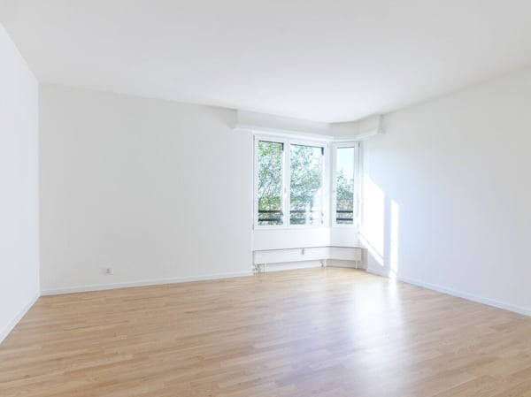 Grosszügige 5.5 Zimmerwohnung in Aesch 7