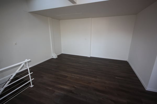 Charmante 1.5-Zimmer-Maisonette in historischem Gebäude in Bassersdorf 8