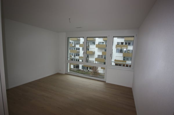 Moderne 3.5-Zimmer-Wohnung mit Balkon und Minergie-Zertifikat in Dübendorf 11