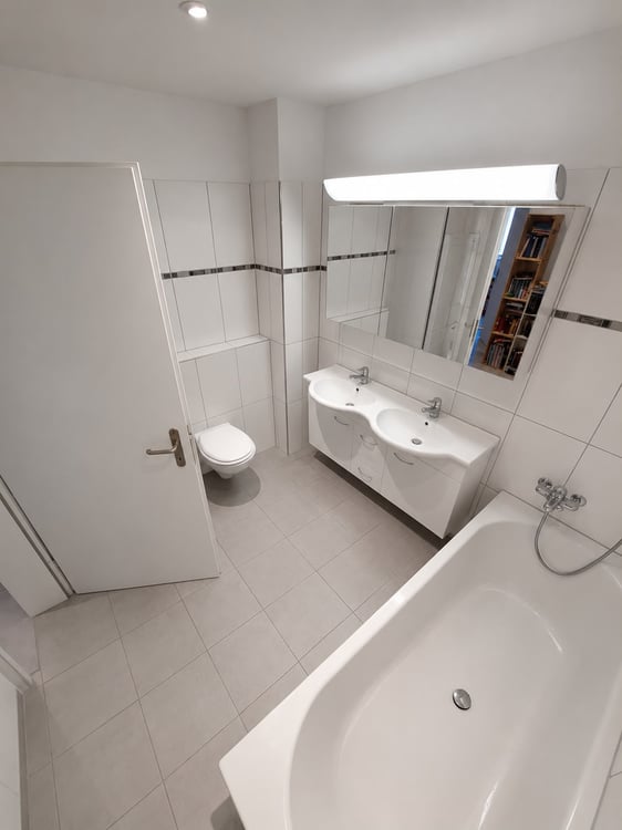 Helle 5.5-Zimmer-Wohnung mit Balkon in Rümlang 6