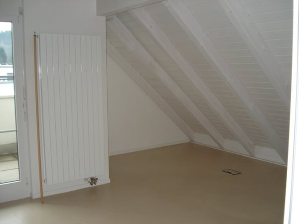 Grosszügige 6.5-Zimmer-Wohnung mit Balkon und Garage in Rümlang 10