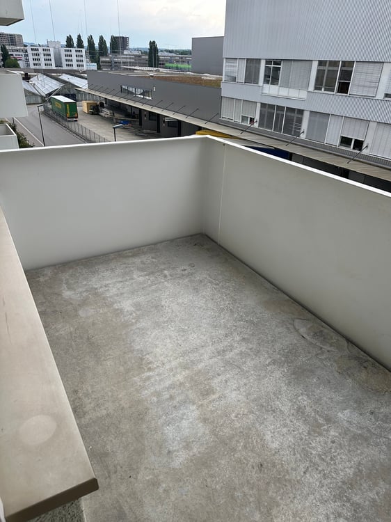 Hochmoderne 4.5-Zimmer-Maisonette im beliebten Hochbord-Quartiert - sofort verfügbar 11