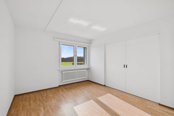 Die am Besten gelegene 3 Zimmer Wohnung in der neuen Überbauung 12