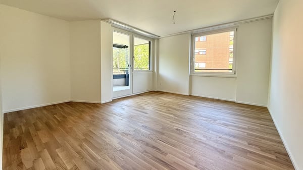 Grosszügiges Familienparadies: 4.5 Zimmerwohnung im Brünnlipark 13