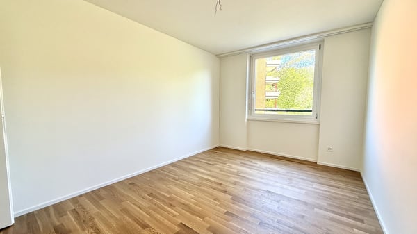 Grosszügiges Familienparadies: 4.5 Zimmerwohnung im Brünnlipark 8