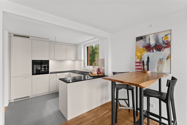Grosszügige 4.5-Zimmer-Wohnung mit 143 m² in Opfikon frisch saniert 7