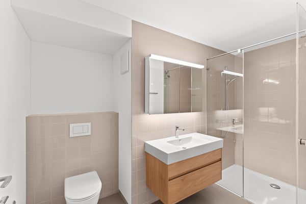 Grosszügige 4.5-Zimmer-Wohnung mit 143 m² in Opfikon frisch saniert 12