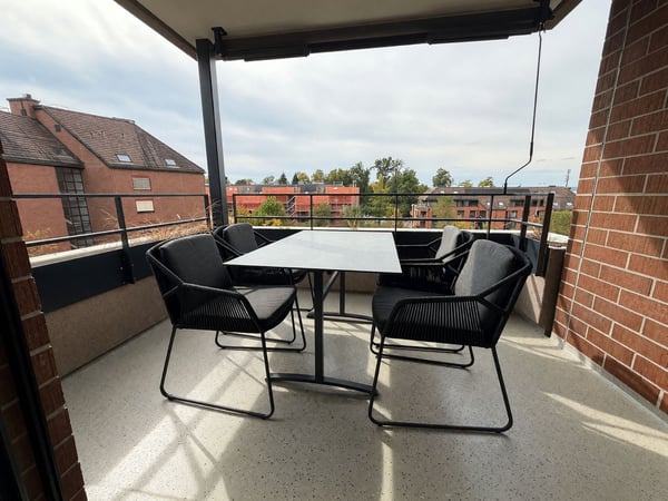 Grosszügige 4.5-Zimmer-Wohnung mit 143 m² in Opfikon frisch saniert 6