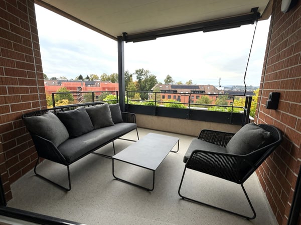 Grosszügige 4.5-Zimmer-Wohnung mit 143 m² in Opfikon frisch saniert 8