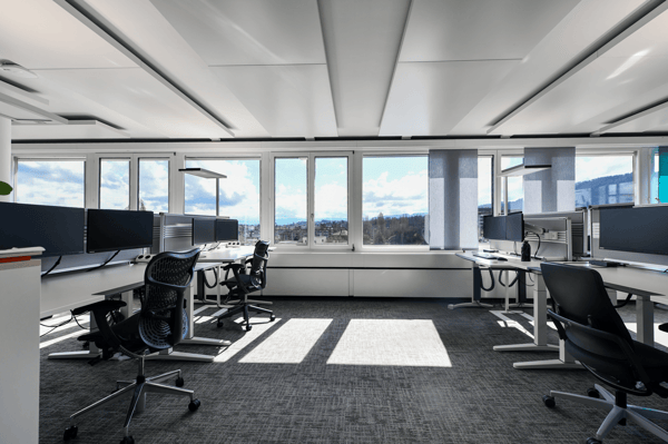 MODERN AUSGEBAUTE BÜROS MIT BLICK ÜBER ZÜRICH 2